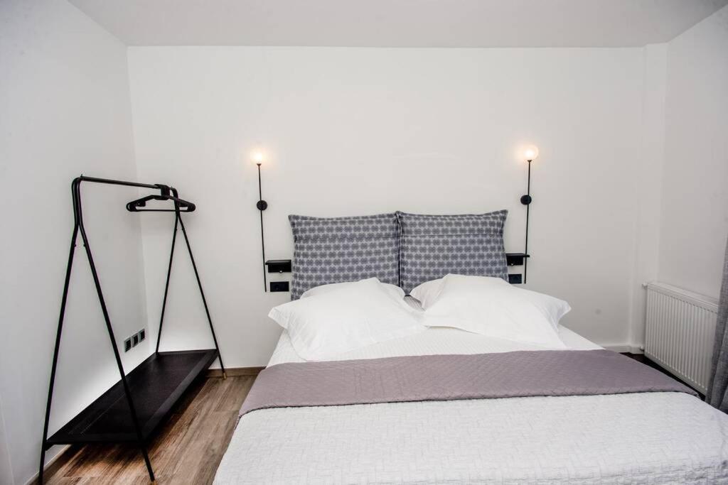 A & B Minimal Suite With Sea View In Argostoli Exterior foto