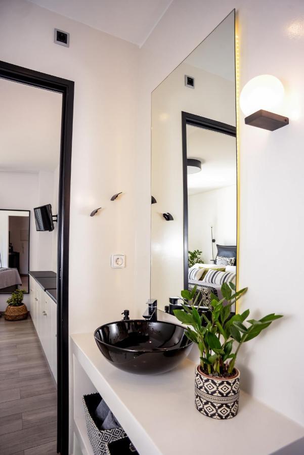 A & B Minimal Suite With Sea View In Argostoli Exterior foto